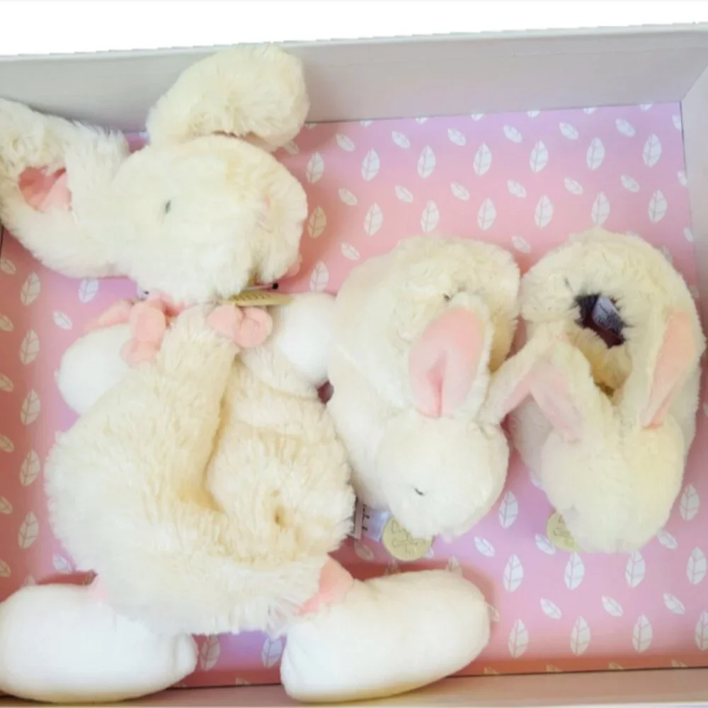 DouDou Et Compagnie Paris Bunny Comforter and Booties